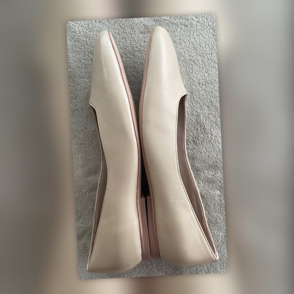 Naturalizer Women's Nude Leather Slip On Flats Size 7.5W Comfort Shoes - Picture 4 of 4